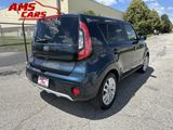 Used 2017 Kia Soul + image 5