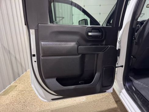 Used 2023 Chevrolet Silverado 2500 LT AWD/4WD image 19