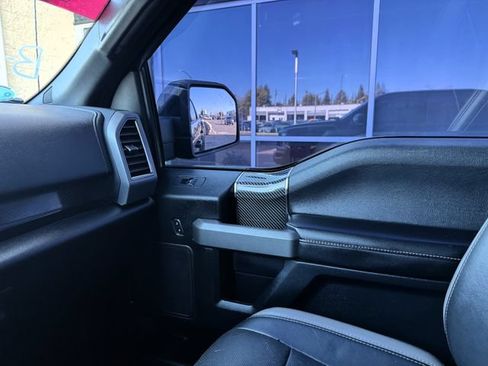 Used 2017 Ford F150 Raptor w/ Equipment Group 802A Luxury AWD/4WD image 31