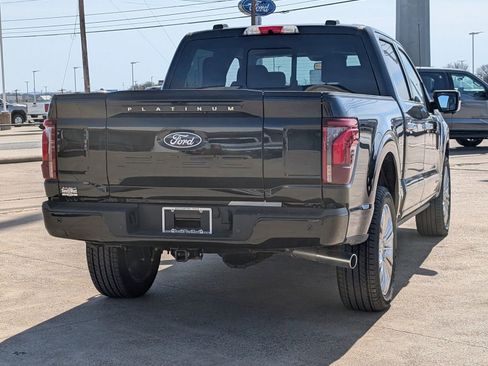 Used 2025 Ford F150 Platinum w/ Equipment Group 703A Plus image 3