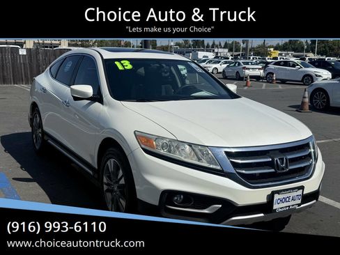 Used 2013 Honda Crosstour EX image 1