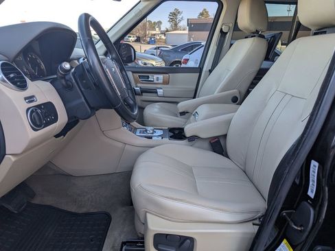 Used 2016 Land Rover LR4 HSE Silver Edition image 21