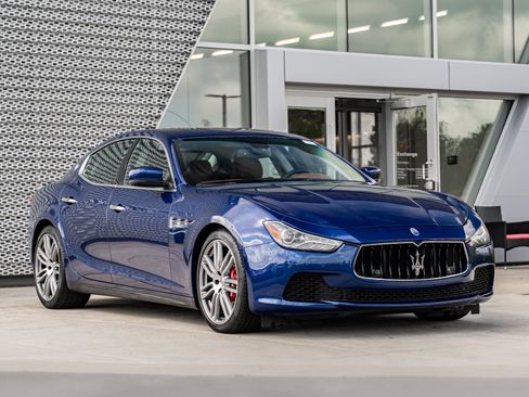 Used 2015 Maserati Ghibli S Q4 AWD/4WD image 1