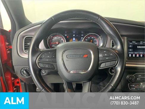 Used 2022 Dodge Charger SXT image 18
