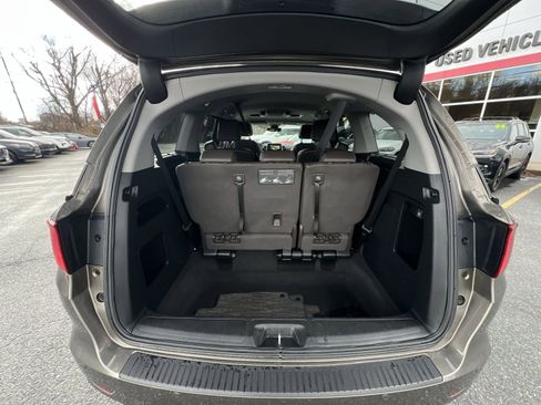Used 2023 Honda Odyssey Touring image 27