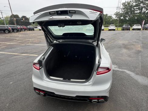 Used 2019 Kia Stinger GT2 AWD/4WD image 19