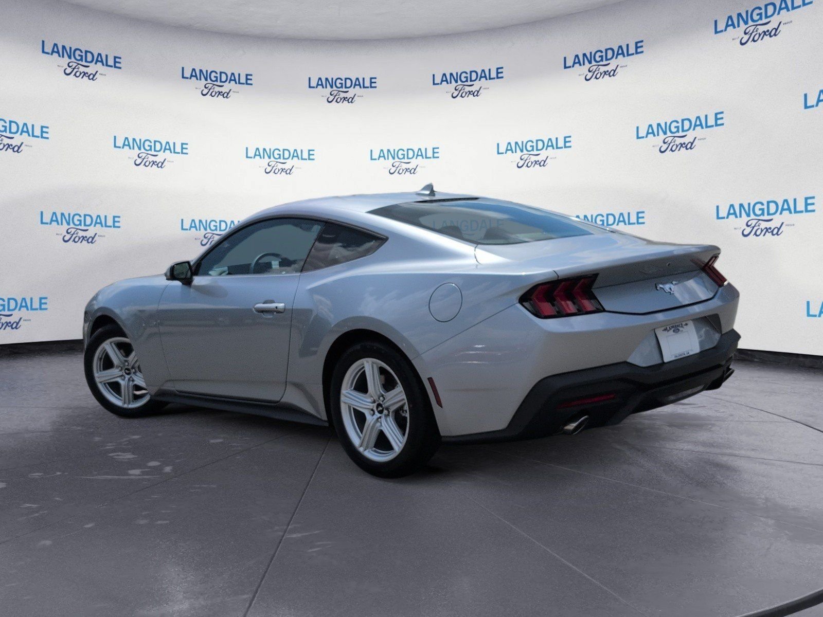 New 2026 Ford Mustang Coupe RWD image 9