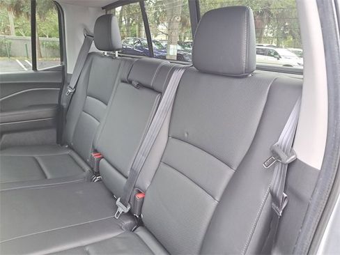 Used 2023 Honda Ridgeline RTL-E image 12