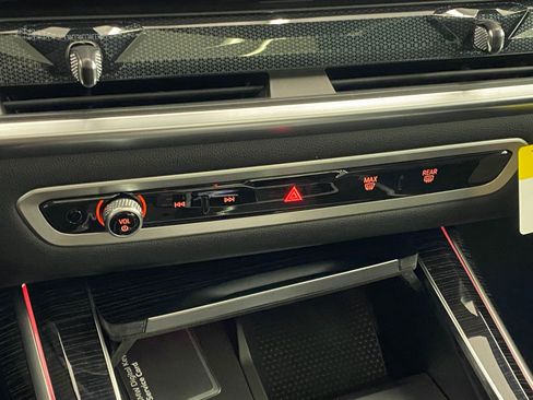 New 2026 BMW X7 xDrive40i w/ M Sport Package image 29