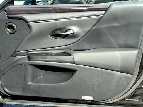 Used 2019 Lexus ES 350 w/ Premium Package FWD image 14