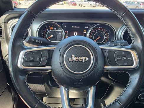 Certified 2022 Jeep Wrangler Unlimited Sahara w/ Cold Weather Group image 27