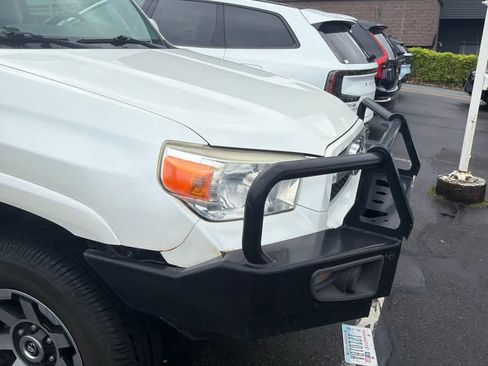 Used 2012 Toyota 4Runner SR5 w/ Convenience Pkg AWD/4WD image 7