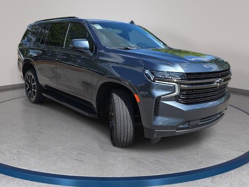 Used 2021 Chevrolet Tahoe RST w/ Luxury Package AWD/4WD image 3