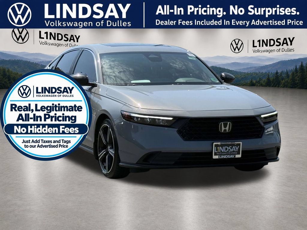 Used 2024 Honda Accord Sport image 1