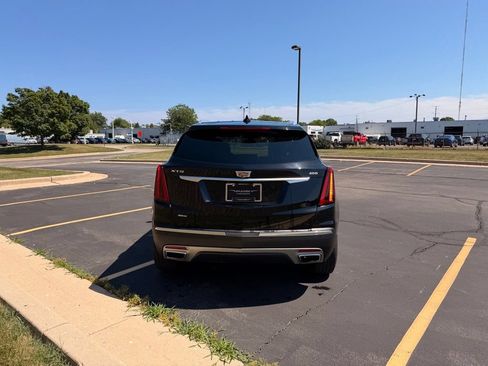 Used 2025 Cadillac XT5 Premium Luxury AWD/4WD image 7