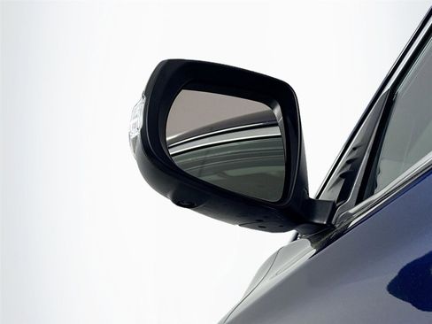 Used 2019 INFINITI QX50 Essential w/ Premium Audio Package image 5