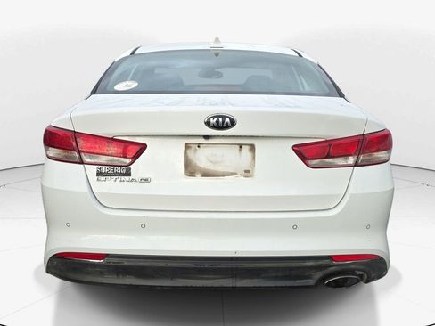 Used 2018 Kia Optima LX FWD image 5