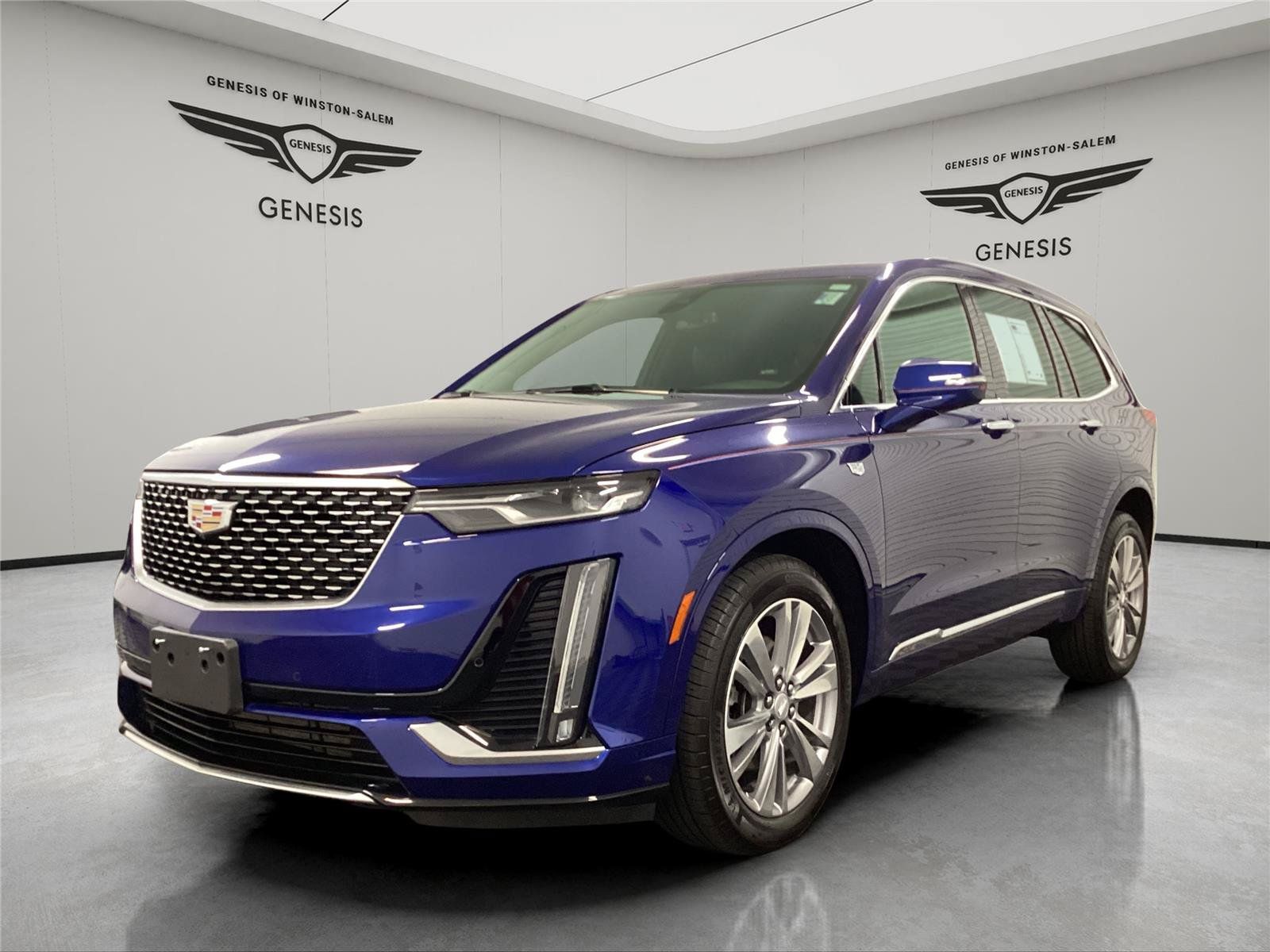 Used 2024 Cadillac XT6 Premium Luxury AWD/4WD image 1