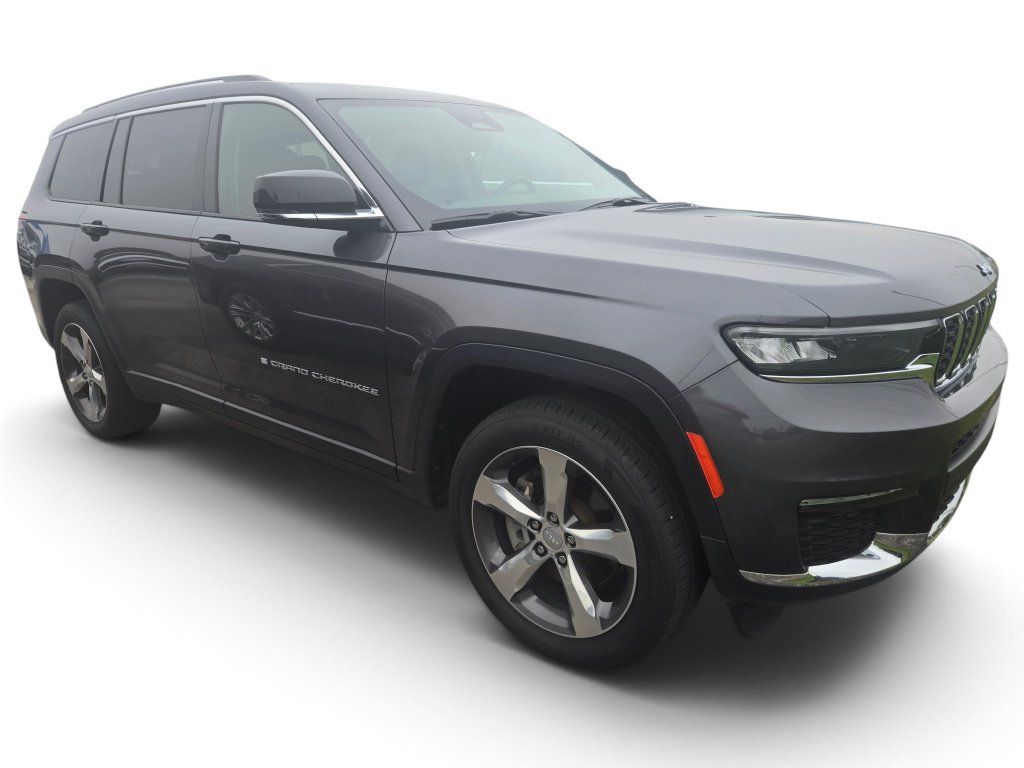 Used 2021 Jeep Grand Cherokee L Limited w/ Trailer Tow Group (B) AWD/4WD image 2