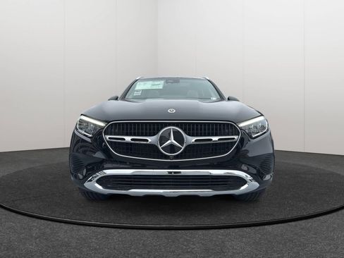 New 2025 Mercedes-Benz GLC 300 4MATIC image 2