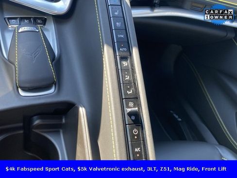 Used 2022 Chevrolet Corvette Stingray Premium Conv w/ Z51 Performance Package image 31