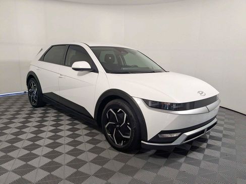 Used 2022 Hyundai Ioniq 5 SE w/ Cargo Package RWD image 4