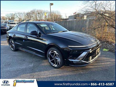 New 2026 Hyundai Sonata SEL image 1