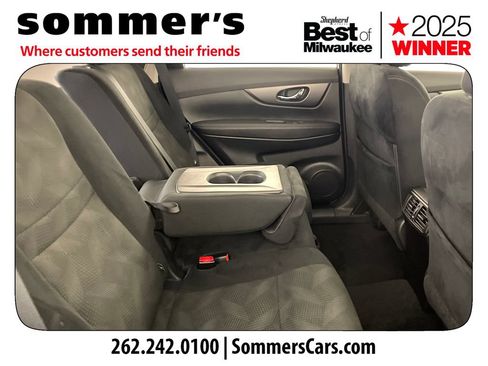 Used 2016 Nissan Rogue SV w/ SV Premium Package AWD/4WD image 27
