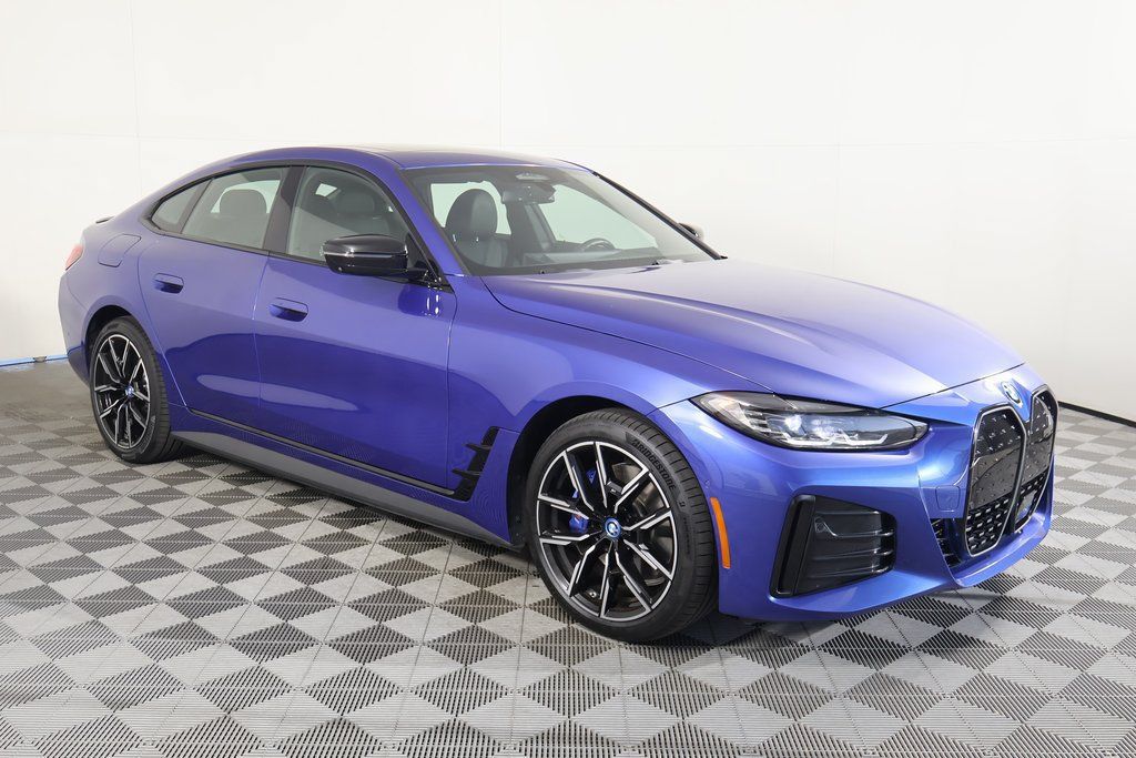 Used 2023 BMW i4 eDrive40 w/ M Sport Package RWD image 3