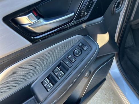 Used 2025 Acura MDX w/ Technology Package image 12