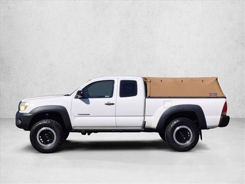 Used 2015 Toyota Tacoma 4x4 Access Cab V6 image 8