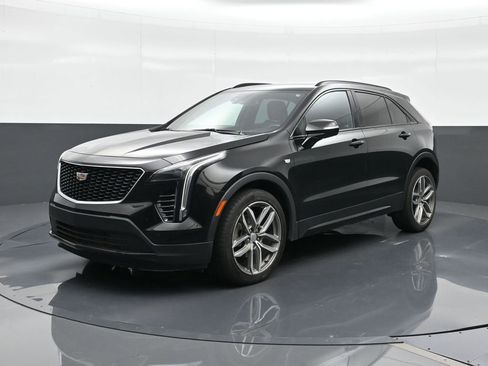 Used 2023 Cadillac XT4 Sport FWD image 1
