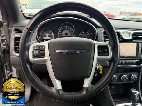 Used 2012 Chrysler 200 Limited image 17