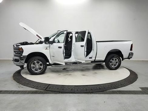 Used 2025 RAM 2500 Big Horn AWD/4WD image 12