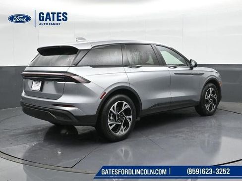 New 2025 Lincoln Nautilus Premier w/ Equipment Group 102A image 2