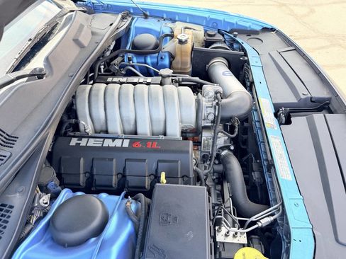 Used 2010 Dodge Challenger SRT8 w/ SRT Option Group II RWD image 30