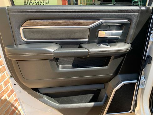 Used 2020 RAM 3500 Laramie AWD/4WD image 21