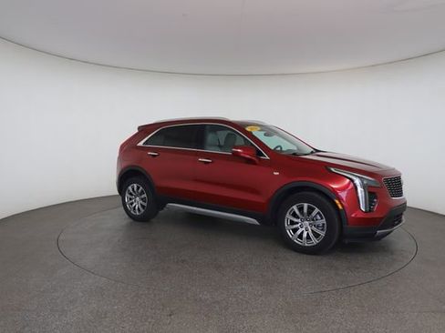 Used 2021 Cadillac XT4 Premium Luxury w/ Cold Weather Package AWD/4WD image 26