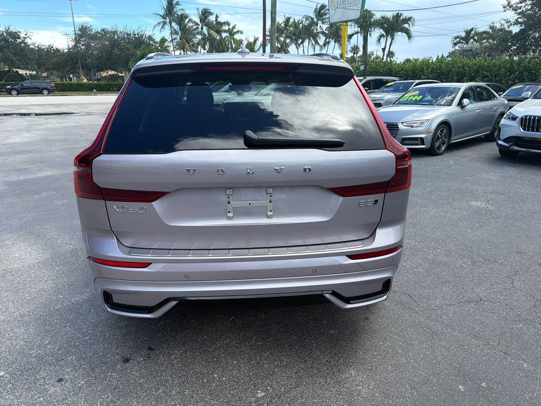 Used 2026 Volvo XC60 B5 Plus AWD/4WD image 4