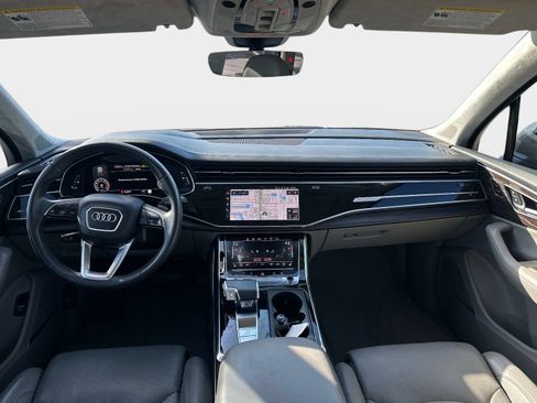 Used 2022 Audi Q7 3.0T Prestige image 10