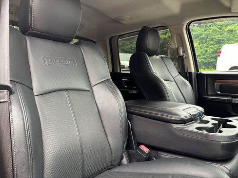 Used 2018 RAM 3500 Laramie w/ Snow Chief Group AWD/4WD image 19