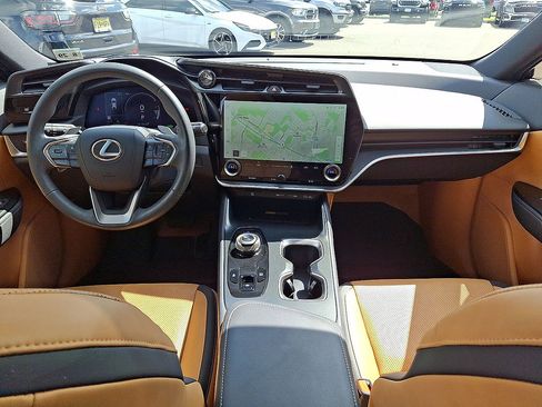 Used 2024 Lexus RZ 300e Premium w/ Accessory Package (Z1) FWD image 10