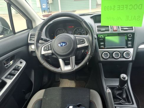 Used 2016 Subaru Crosstrek 2.0i Premium AWD/4WD image 9