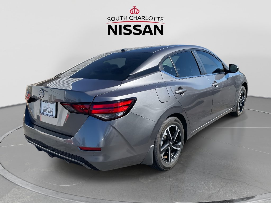 Used 2025 Nissan Sentra SV FWD image 6