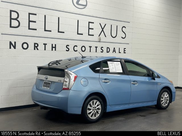 Used 2014 Toyota Prius Prime Plug-In Hybrid FWD image 4