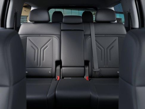 New 2026 Hyundai Santa Fe SEL AWD/4WD image 12