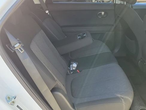 New 2026 Hyundai Ioniq 5 SE image 18