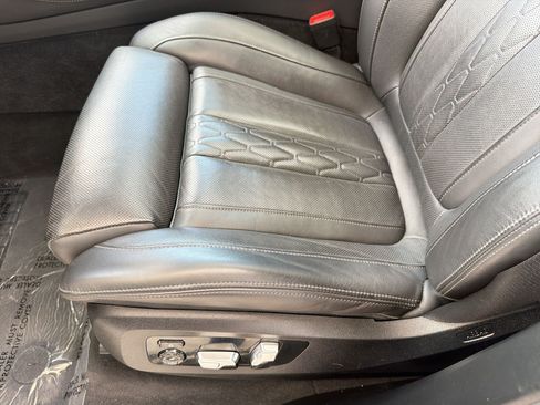 Used 2025 BMW X5 xDrive50e AWD/4WD image 15