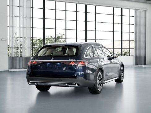 New 2026 Mercedes-Benz E 450 4MATIC All-Terrain Wagon image 23