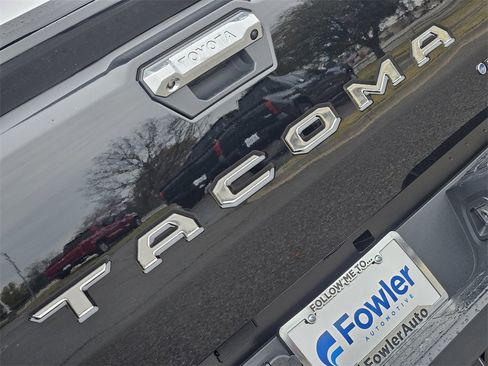 New 2025 Toyota Tacoma Limited image 7